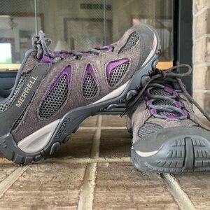 Merrell hiking shoe